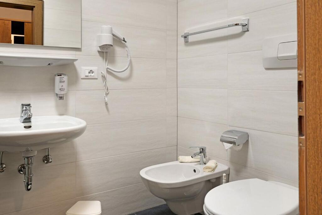 Residence Condor Maranza Exterior foto